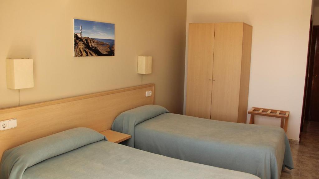 Hostal Sa Prensa Ciutadella  Eksteriør billede